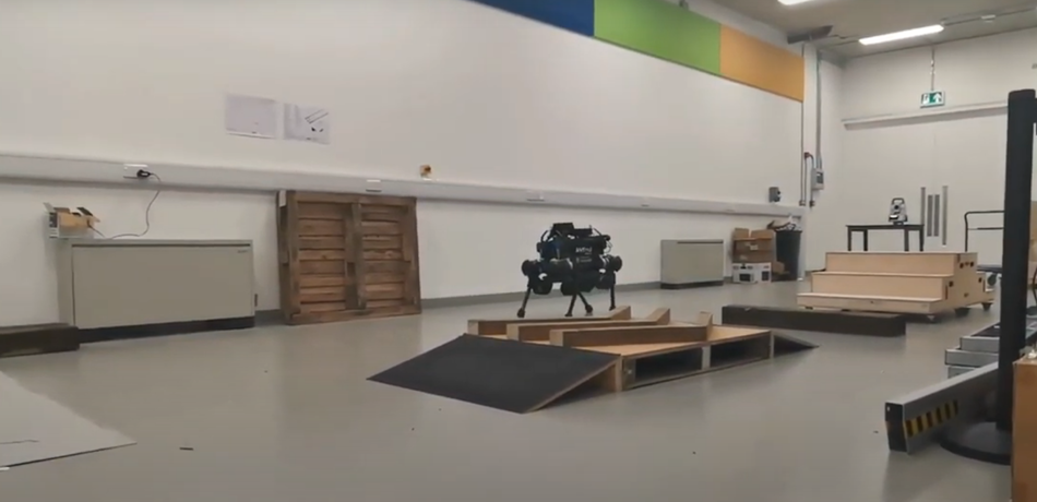 Anymal robot running course in lab.