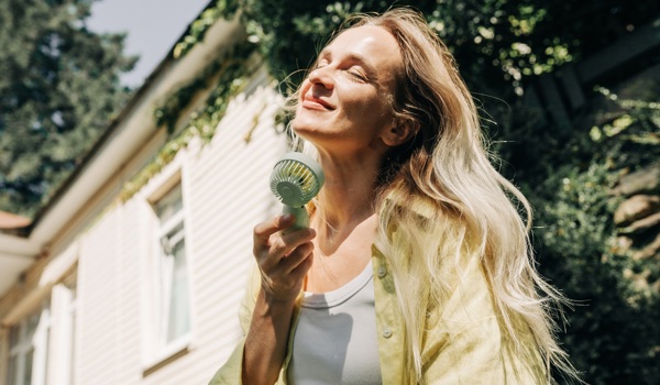 Prof Lucia Corsini in The Conversation: Why handheld fans are not cool for the planet