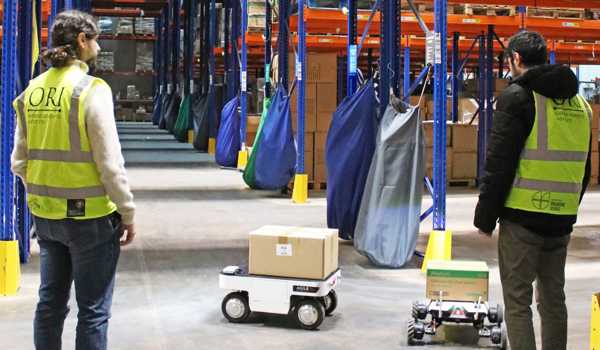 Mobile Robot Using Wall Mounted Cameras 2